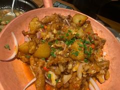 -云海肴·汽锅鸡·云南菜(天山百盛优客店)