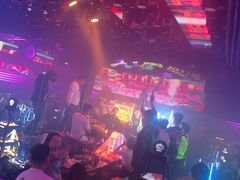 -W·CLUB(马驹桥店)