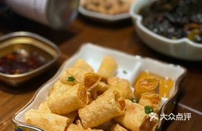 Fried Crispy Tofu Skin Rolls