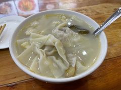 -胡成记口蘑龙眼包子(盐道街店)