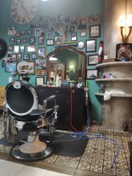 -小戈男士复古理发馆barber shop