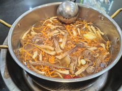 -乳仔牛牦牛汤锅 烤羊排(松潘古城店)