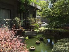 窗外-杭州西湖艺联君亭酒店(黄龙体育中心地铁口店)