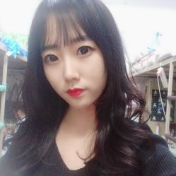 -马克男发时尚店