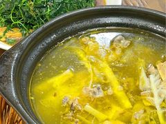 -品鲜村农家菜·阳澄湖大闸蟹(总店)