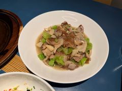 -一坐一忘云南菜(嘉里中心店)