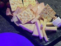 -星河吉酒店-BOND大堂吧·咖啡·简餐