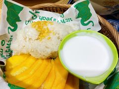 芒果糯米饭-迷你椰·泰式大排档(虹口店)