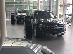 -上海德星奔驰(江杨南路店)