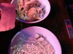 平菇，年糕-蘭奢雅集·江浙菜(青山江滩店)