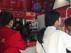 -蜜雪冰城·冰淇淋与茶(长郡中学店)