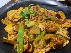 -小山城麻辣香锅(新邻生活广场店)