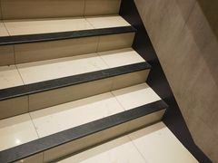 -必胜客(松雷店)