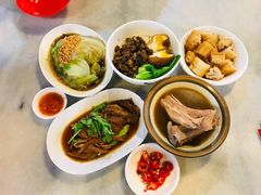 -黄亚细肉骨茶(仰光路店)