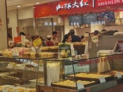 面包甜点陈列柜-上海市长春食品商店(淮海中路店)