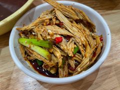 -周真真南昌拌粉·瓦罐汤(敦化路店)