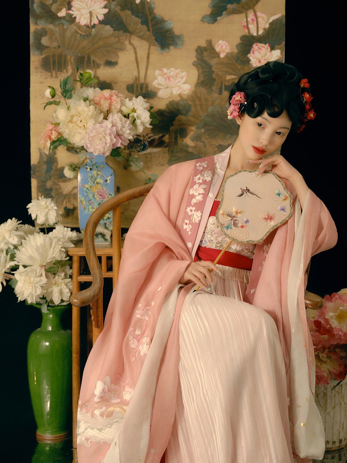 美疯啦75浪漫氛围的粉色系唐风汉服写真