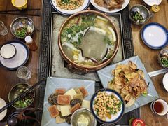 -三锅莊·牦牛肉火锅·香格里拉特色藏餐宴请餐厅(菱角塘路店)