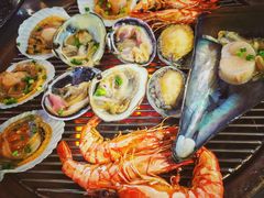 -大关领烤贝壳海鲜汤