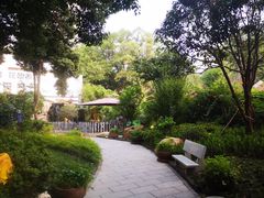 -千滋百味·醉江澜花园餐厅(街道口店)