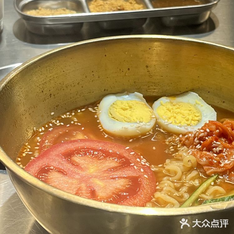 满满一圈全是肉 😋 一定要吃她家（官亭路店）