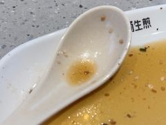 -小杨生煎(金山百联购物中心3楼店)