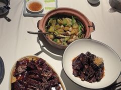 -八府香鸭·啫啫煲(华山路店)