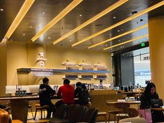 大堂-星巴克臻选(上海合生汇1F店)