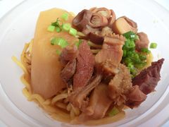 -海口骑楼小吃街