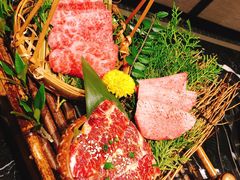 -山川小町·极番烧肉(新地假日广场店)