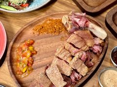 -8PINTS八品脱·日料·烧鸟·精酿小酒馆(莘庄店)