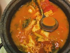 石锅酸汤鱼-佬麻雀·新湘菜(珠海金发购物中心店)