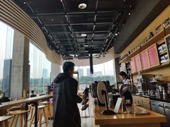-星巴克臻选(成都环球乐天店)