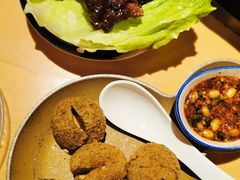 -野山舂·贵州现舂酸汤火锅(鸿通城店)