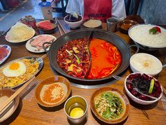 -萍姐火锅·公路夜市(武汉首店)