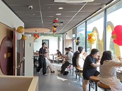 -麦当劳(新天地得来速店)