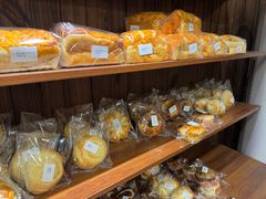 -雀食面包店(钟楼店)