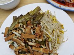 -温记府廟豆汤饭·始于1955年(海椒店)