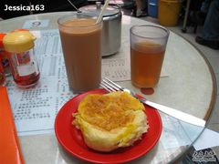 奶茶&nbsp;波罗包-金凤茶餐厅(湾仔店)