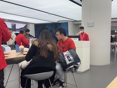 -华为智能生活馆(上海中山公园龙之梦)