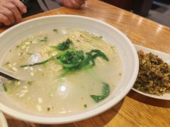 雪菜肉丝面-东泰祥生煎馆(重庆北路店)