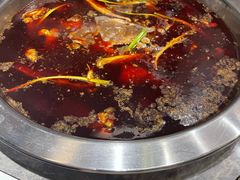 -忘情水鱼头·鲜鱼火锅(滨江中路店)