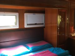 -崇明东平国家森林公园烧烤房车露营地