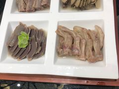 -香山湖家家宴(中山陵店)