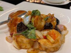 黑蒜大千虾球-北京四季酒店·采逸轩