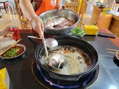 -老杨砂锅鱼庄