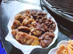 -小辣椒汤锅烧烤(温泉南街店)