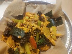 -红渡小香·牛肉麻辣香锅(车站南路店)