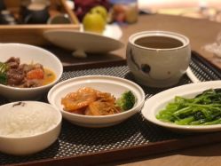 -臻康乃馨月子中心(集美店)