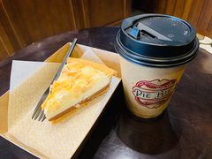 -Pie Bird(新闸路店)